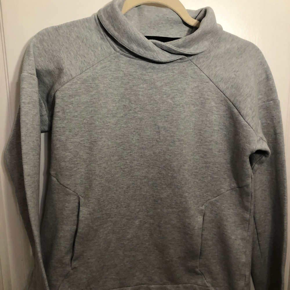 Champion Victory Fleece grey sweater